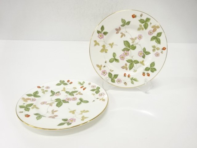 WEDGWOOD　ウェッジウッド　ワイルドストロベリー　プレートペア(15センチ)　洋食器
